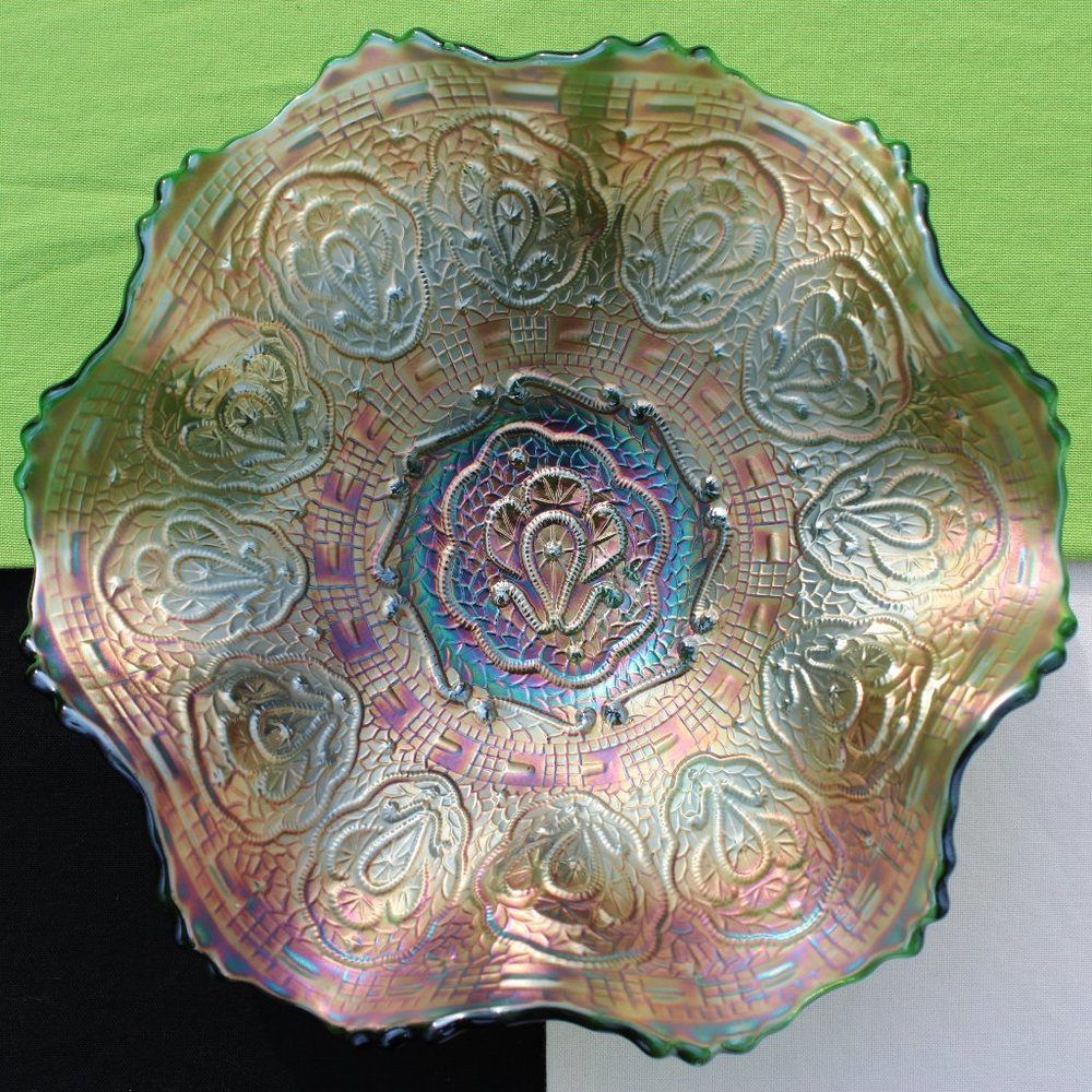 Persian Medallion Ruffled Bowl